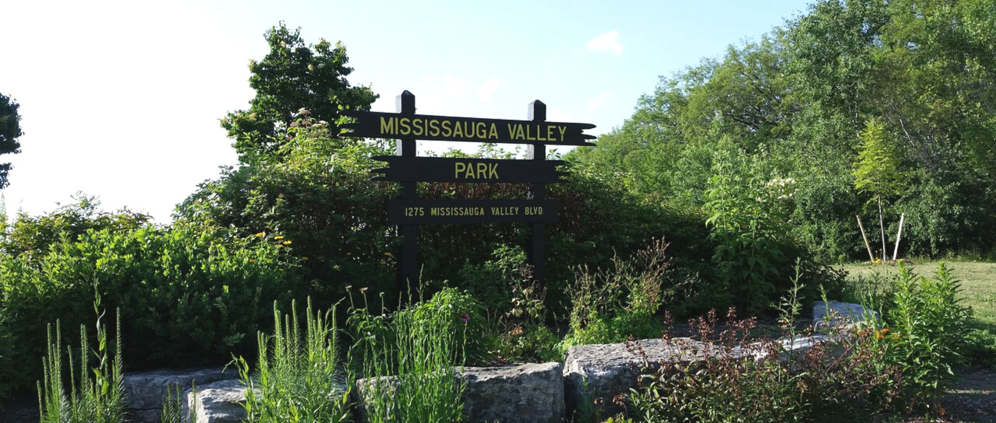 mississauga valley park sign